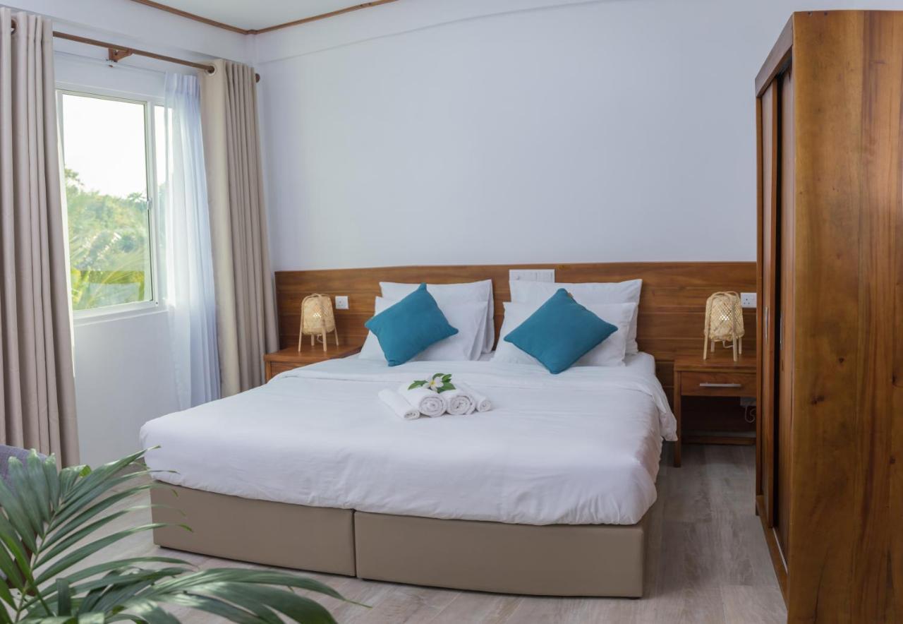 Hotel Nihaali Maldives Kudarikilu Exterior foto